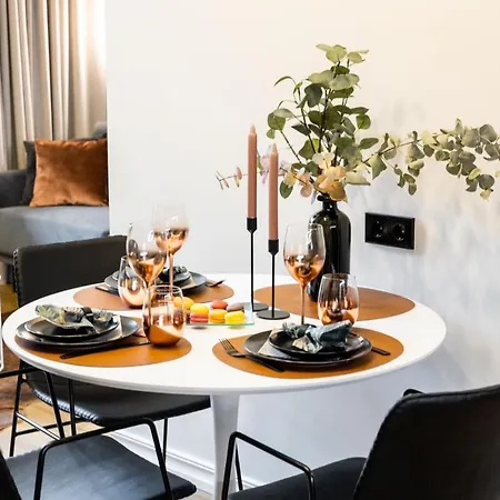 Bob W Duo Lofts *