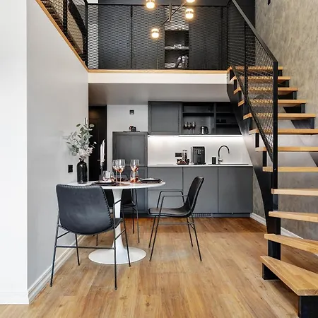 Bob W Duo Lofts Apartment *